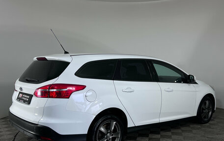 Ford Focus III, 2015 год, 940 000 рублей, 5 фотография