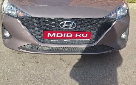 Hyundai Solaris II рестайлинг, 2021 год, 1 500 000 рублей, 2 фотография