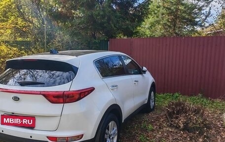 KIA Sportage IV рестайлинг, 2018 год, 1 850 000 рублей, 3 фотография