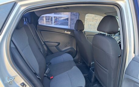 Hyundai Solaris II рестайлинг, 2011 год, 870 000 рублей, 19 фотография