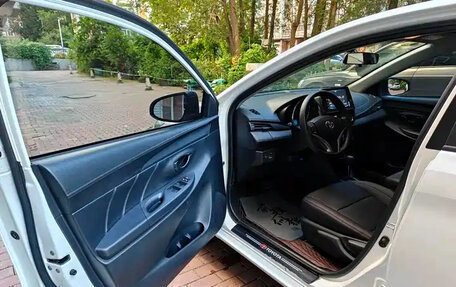 Toyota Vios III, 2022 год, 1 370 000 рублей, 5 фотография