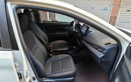 Toyota Vios III, 2022 год, 1 370 000 рублей, 9 фотография