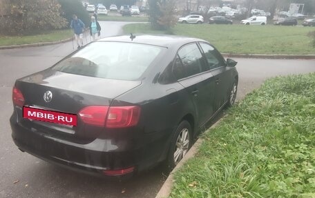 Volkswagen Jetta VI, 2013 год, 600 000 рублей, 4 фотография