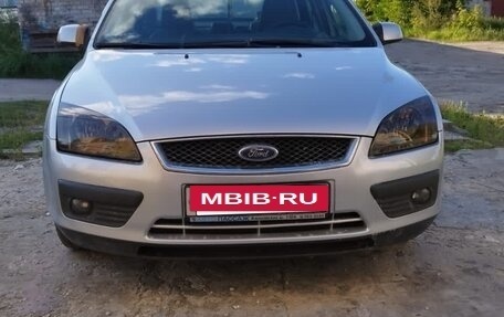 Ford Focus II рестайлинг, 2005 год, 530 000 рублей, 4 фотография