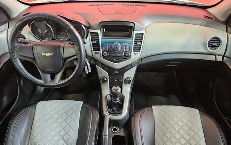 Chevrolet Cruze II, 2012 год, 575 000 рублей, 9 фотография