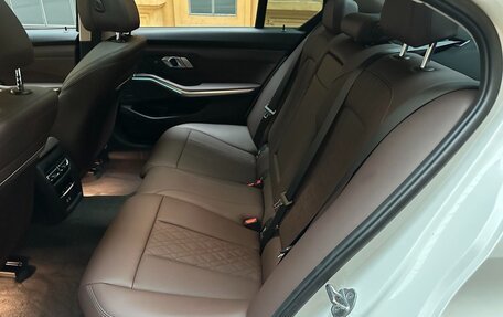 BMW 3 серия, 2023 год, 3 180 034 рублей, 13 фотография