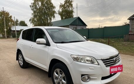 Toyota RAV4, 2011 год, 1 395 000 рублей, 6 фотография