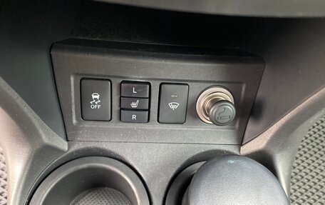 Toyota RAV4, 2011 год, 1 395 000 рублей, 22 фотография