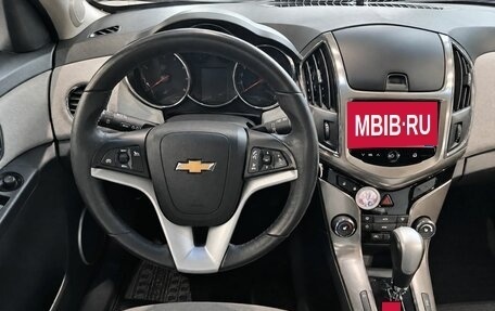 Chevrolet Cruze II, 2015 год, 999 000 рублей, 10 фотография