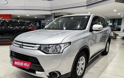 Mitsubishi Outlander III рестайлинг 3, 2014 год, 1 590 000 рублей, 1 фотография