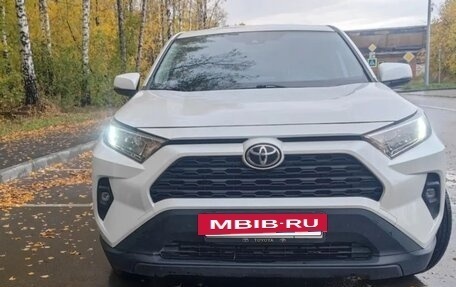 Toyota RAV4, 2025 год, 3 600 000 рублей, 3 фотография