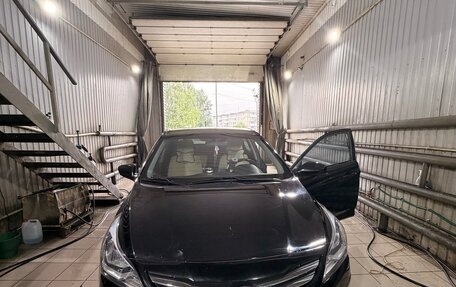 Hyundai Solaris II рестайлинг, 2014 год, 770 000 рублей, 5 фотография