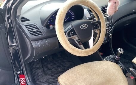 Hyundai Solaris II рестайлинг, 2014 год, 770 000 рублей, 7 фотография
