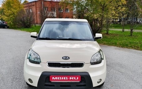 KIA Soul I рестайлинг, 2010 год, 850 000 рублей, 17 фотография