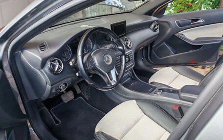Mercedes-Benz A-Класс, 2013 год, 1 550 000 рублей, 6 фотография