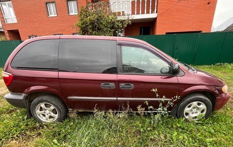 Chrysler Voyager IV, 2002 год, 200 000 рублей, 2 фотография