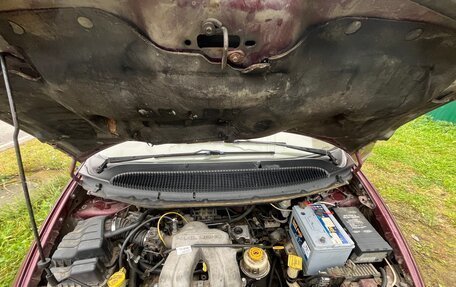Chrysler Voyager IV, 2002 год, 200 000 рублей, 11 фотография