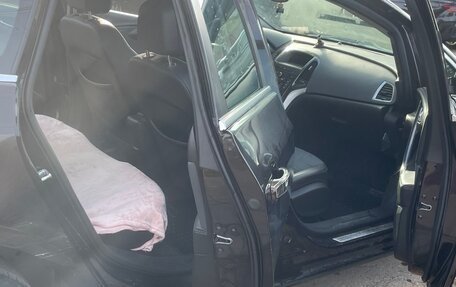 Opel Astra J, 2013 год, 800 000 рублей, 11 фотография
