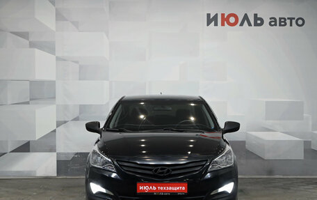 Hyundai Solaris II рестайлинг, 2015 год, 1 100 000 рублей, 3 фотография