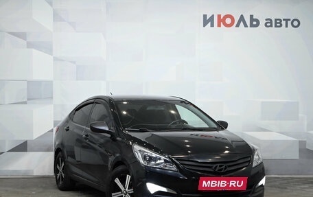 Hyundai Solaris II рестайлинг, 2015 год, 1 100 000 рублей, 4 фотография