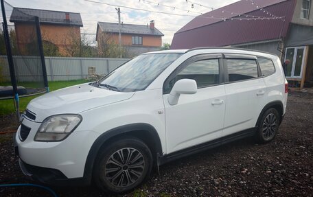 Chevrolet Orlando I, 2012 год, 950 000 рублей, 2 фотография