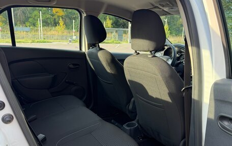 Renault Logan II, 2022 год, 1 080 000 рублей, 12 фотография