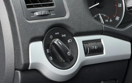 Skoda Octavia, 2011 год, 699 777 рублей, 13 фотография