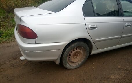 Toyota Avensis III рестайлинг, 1998 год, 270 000 рублей, 4 фотография