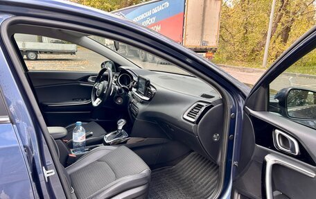 KIA cee'd III, 2018 год, 1 900 000 рублей, 11 фотография