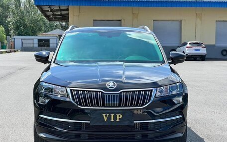 Skoda Karoq I, 2023 год, 2 050 000 рублей, 2 фотография
