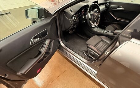 Mercedes-Benz CLA, 2017 год, 2 200 000 рублей, 13 фотография