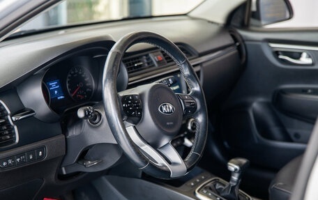 KIA Rio IV, 2018 год, 2 050 000 рублей, 14 фотография