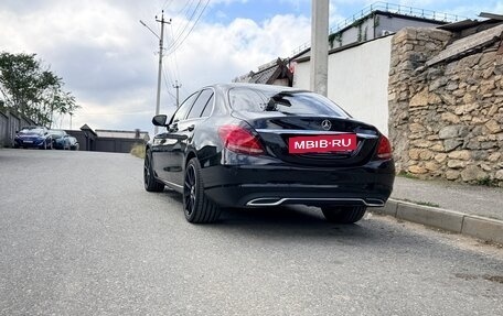 Mercedes-Benz C-Класс, 2016 год, 1 950 000 рублей, 2 фотография