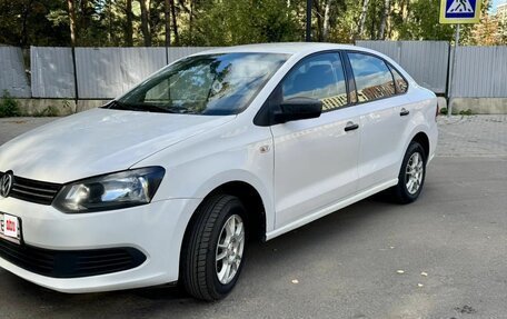 Volkswagen Polo VI (EU Market), 2010 год, 475 000 рублей, 3 фотография