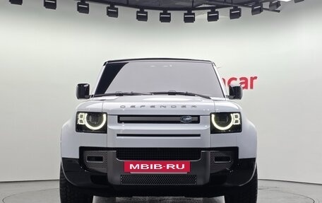 Land Rover Defender II, 2025 год, 10 800 000 рублей, 4 фотография