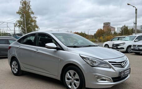 Hyundai Solaris II рестайлинг, 2015 год, 980 000 рублей, 4 фотография