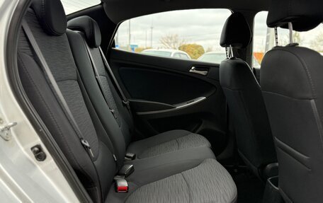Hyundai Solaris II рестайлинг, 2015 год, 980 000 рублей, 14 фотография