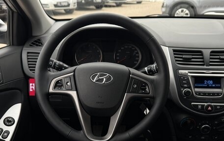 Hyundai Solaris II рестайлинг, 2015 год, 980 000 рублей, 15 фотография