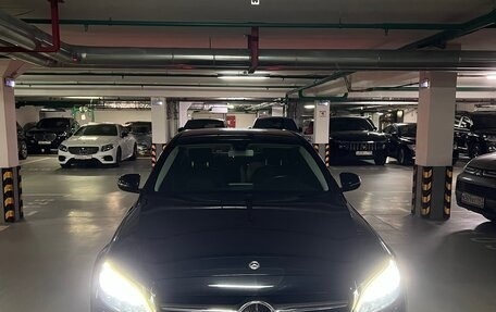 Mercedes-Benz C-Класс, 2019 год, 3 100 000 рублей, 4 фотография