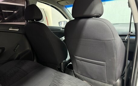 Hyundai Solaris II рестайлинг, 2014 год, 650 000 рублей, 24 фотография