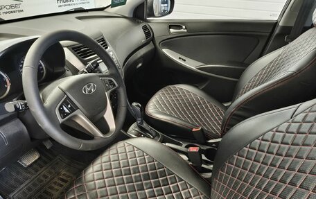 Hyundai Solaris II рестайлинг, 2015 год, 1 120 000 рублей, 10 фотография
