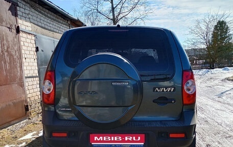 Chevrolet Niva I рестайлинг, 2013 год, 620 000 рублей, 3 фотография
