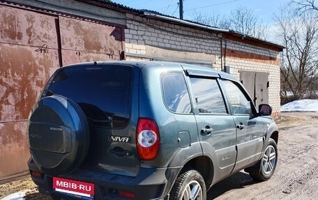 Chevrolet Niva I рестайлинг, 2013 год, 620 000 рублей, 2 фотография