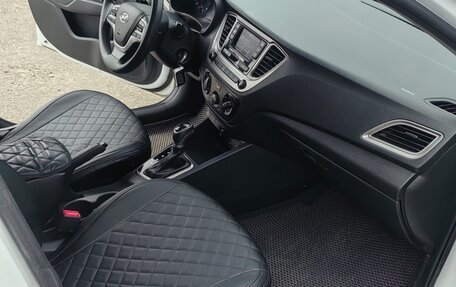 Hyundai Solaris II рестайлинг, 2021 год, 995 000 рублей, 8 фотография