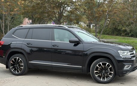 Volkswagen Teramont I, 2018 год, 3 150 000 рублей, 9 фотография