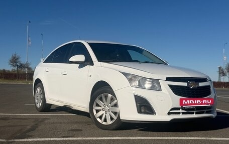 Chevrolet Cruze II, 2013 год, 690 000 рублей, 10 фотография