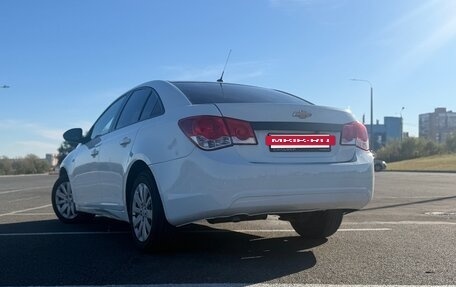 Chevrolet Cruze II, 2013 год, 690 000 рублей, 8 фотография