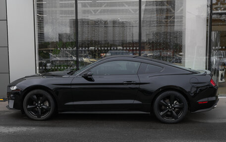 Ford Mustang VI рестайлинг, 2022 год, 3 750 000 рублей, 8 фотография