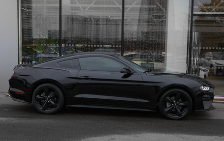 Ford Mustang VI рестайлинг, 2022 год, 3 750 000 рублей, 4 фотография