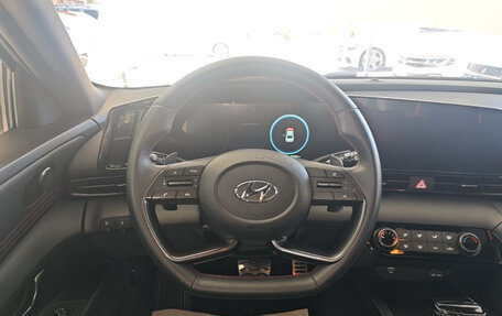 Hyundai Elantra, 2022 год, 1 264 000 рублей, 10 фотография